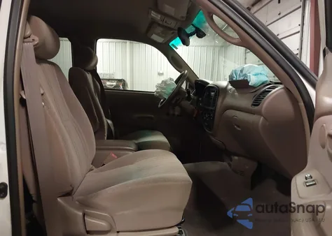 2000 Toyota Tundra Sr5 V8 из США, поврежденный, VIN 5TBBT441XYS105575